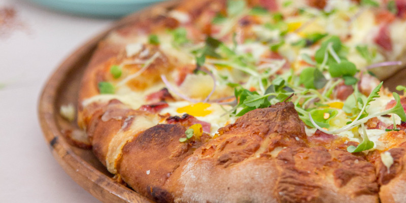 Quail Egg Pizza Carbonara