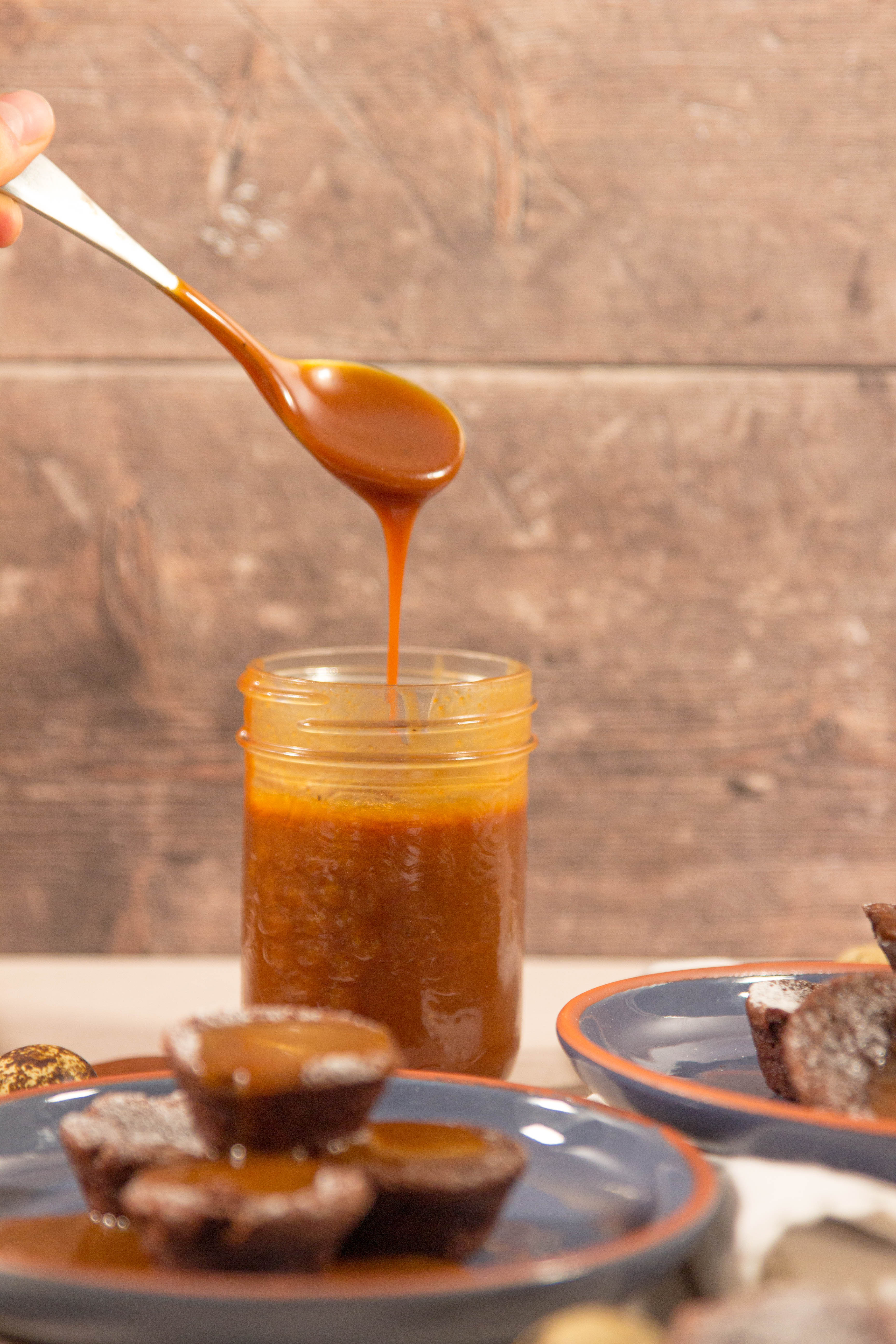 caramel sauce and brownies